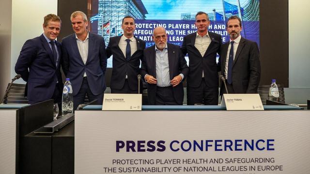 bwin-【观察】赛程太密谁之过？职业足球先拿国际足联开刀